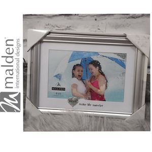 Malden friends frame